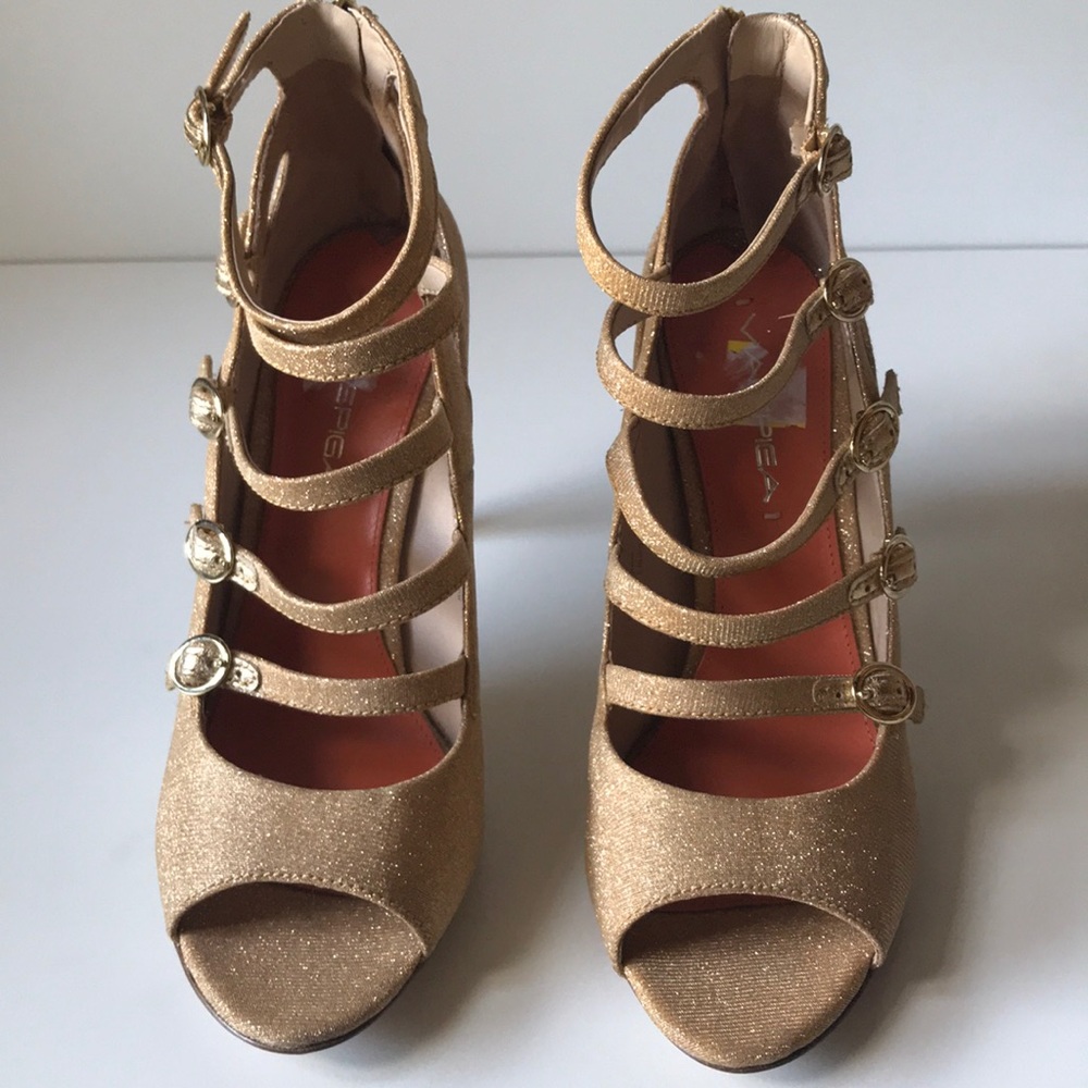 Via Spiga golden heels 7.6